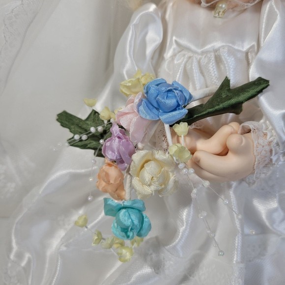 Precious Moments Jessi Bride Doll With Stand 1985 Samuel J Butcher Applause 16" - Picture 4 of 8